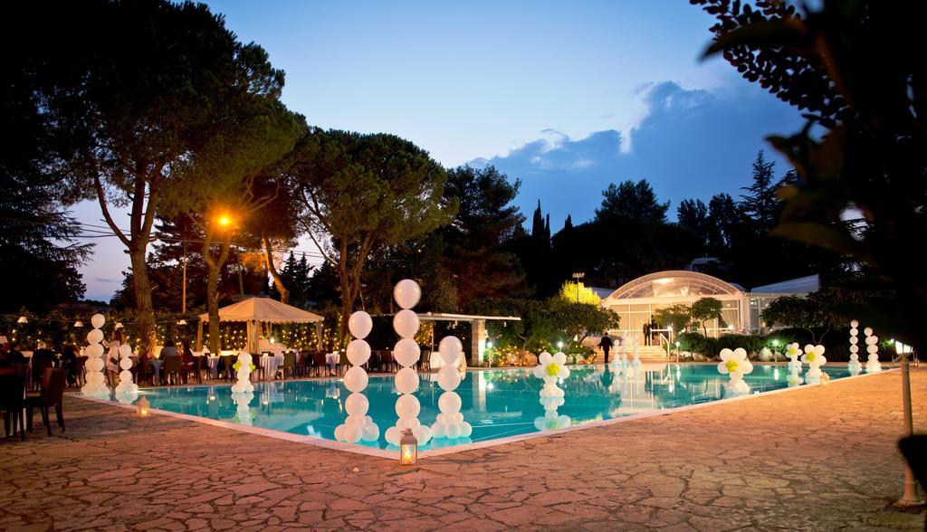 Hotel Sierra Silvana Selva Di Fasano Kültér fotó