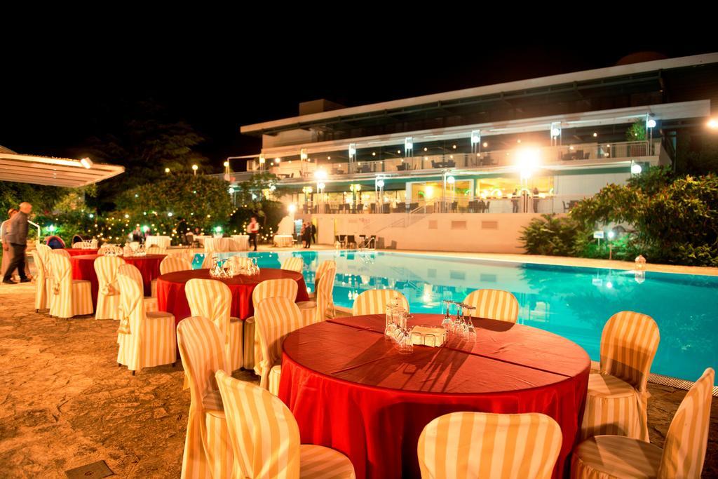 Hotel Sierra Silvana Selva Di Fasano Kültér fotó