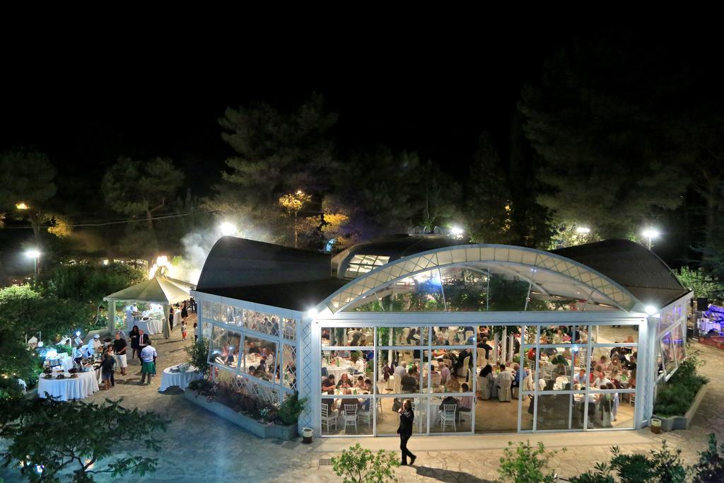 Hotel Sierra Silvana Selva Di Fasano Kültér fotó
